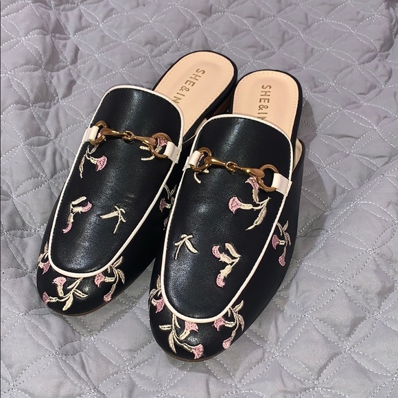 Floral Mules - Picture 3 of 7